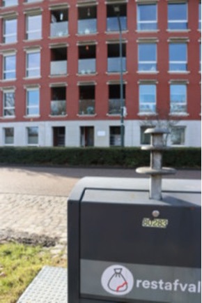 Locatie Geplande Glascontainers, Ca 10 Meter Van De Pui